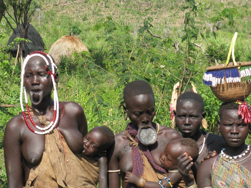 IMG_8763.JPG - Família mursi