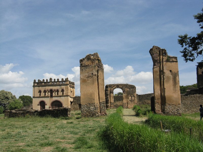 imh_0208.JPG - castells