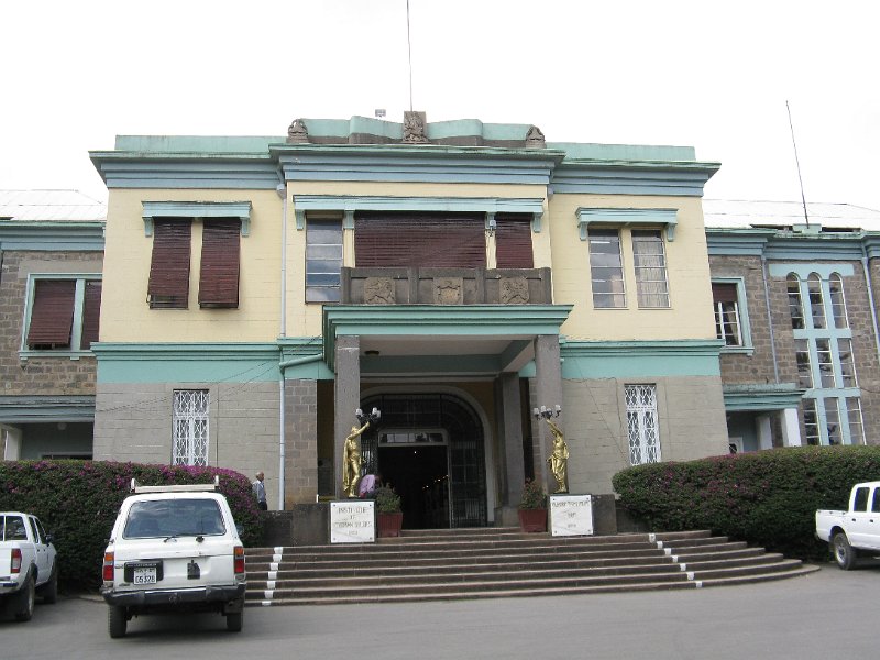 imh_0513.JPG - Casa residencial de Haile Selassie i actua Museu etnològic