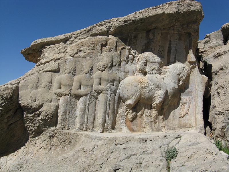 IMG_0159.JPG - Mausolus Naqsh-e Rajab. Període sasànida. Segle III DC. Sepur I