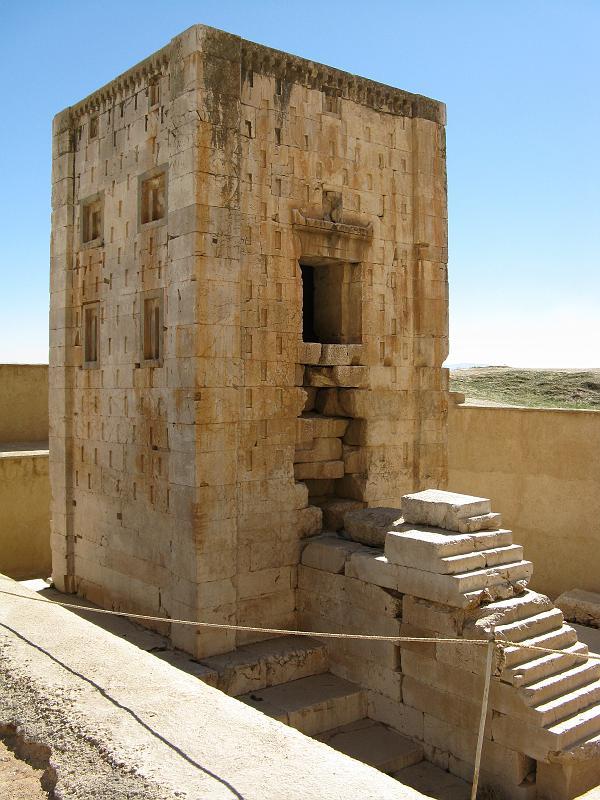 IMG_0167.JPG - Naqsh-e Rustam. Torre de foc.