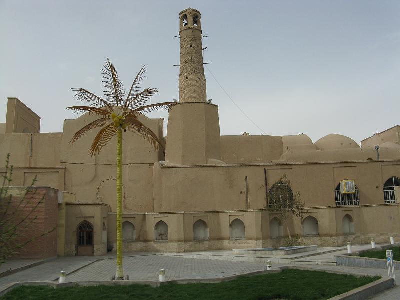 IMG_0204.JPG - Població on dinem.