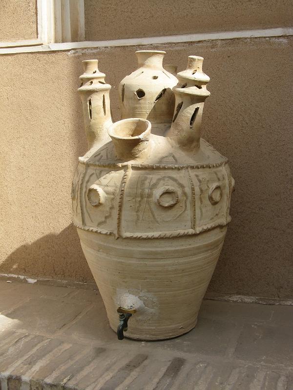 IMG_0289.JPG - Yazd. Museu de l'aigua.
