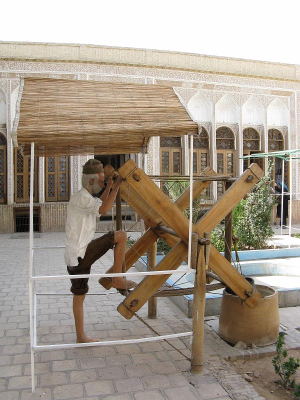 IMG_0290.JPG - Yazd. Museu de l'aigua.