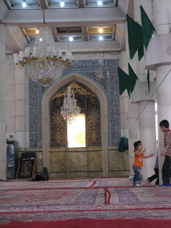 IMG_0706.JPG - Qom.  Interior de mesquita.
