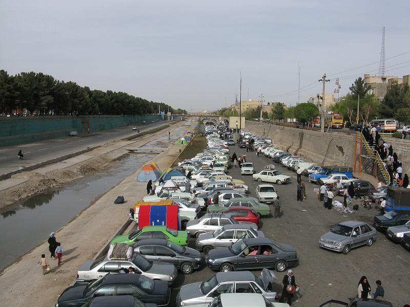 IMG_0724.JPG - Qom. Parking dels peregrins.