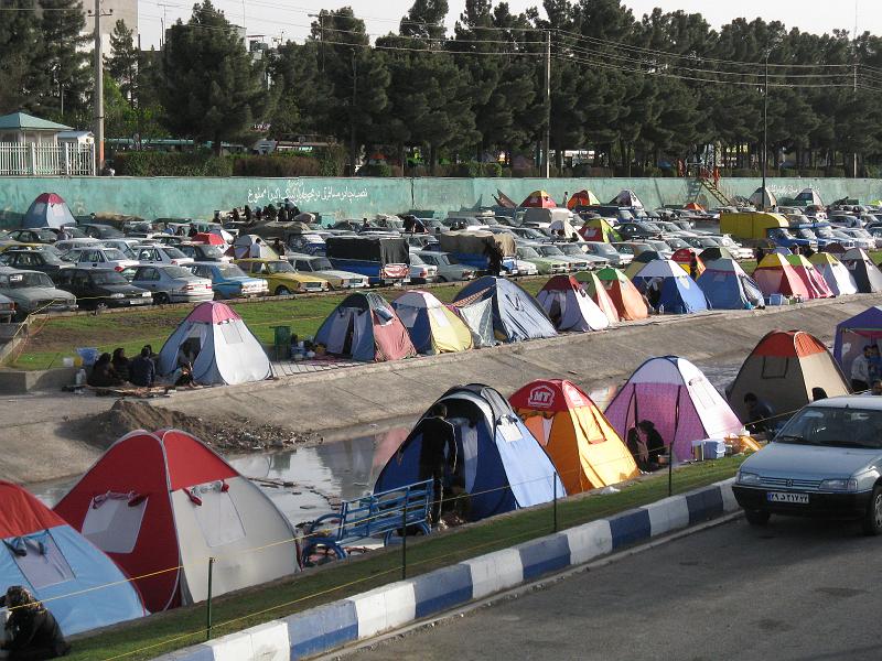 IMG_0740.JPG - Qom. Peregrins.