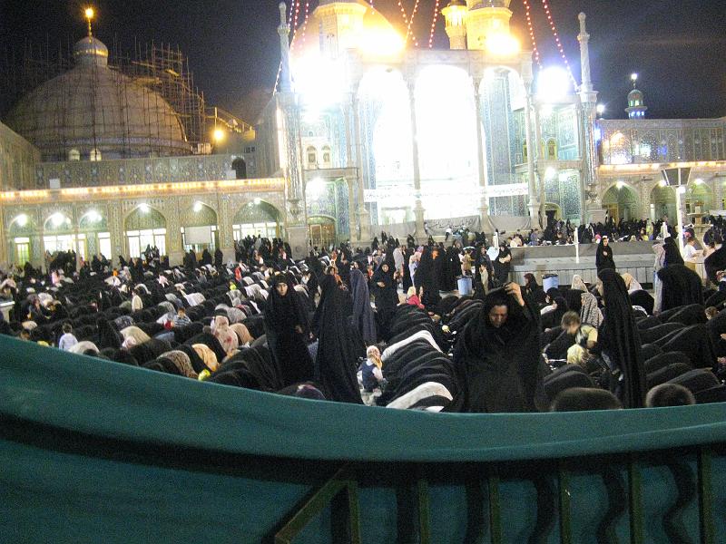 IMG_0763.JPG - Qom. La "missa" de dones.