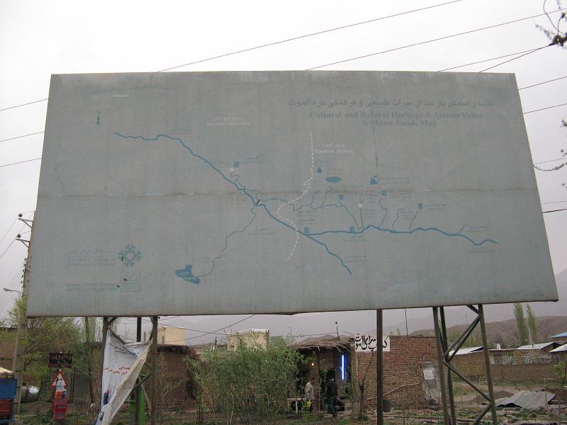 IMG_0823.JPG - Conjunt de fortaleses que integraven el reialme de Hassan al Sabbah