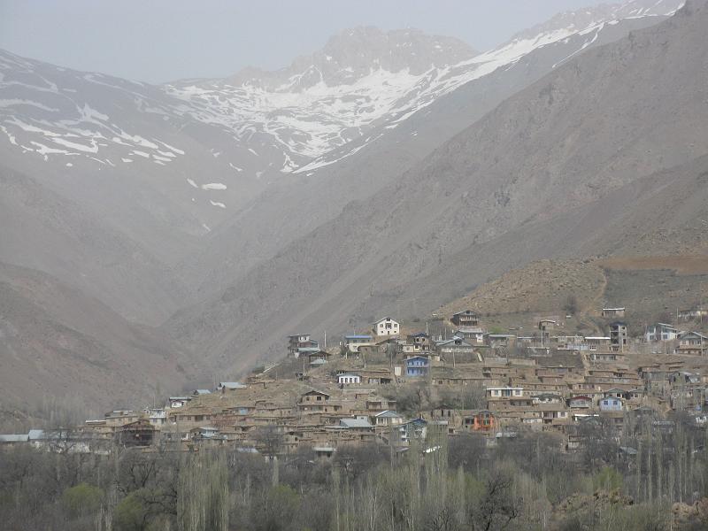 IMG_0870.JPG - Des del Oven lake.